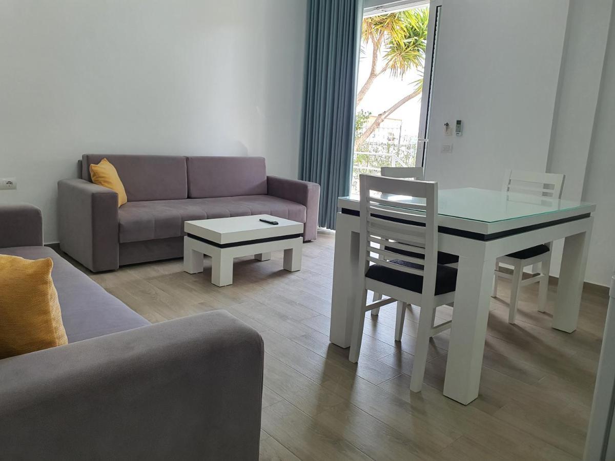 Villa Kristiana ซารานเดอ ภายนอก รูปภาพ